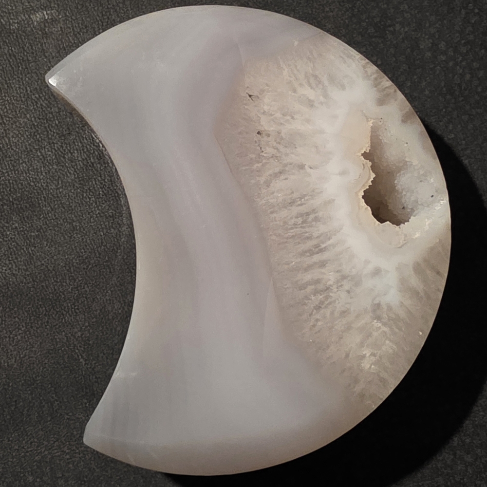Elegant Agate Crescent Decor